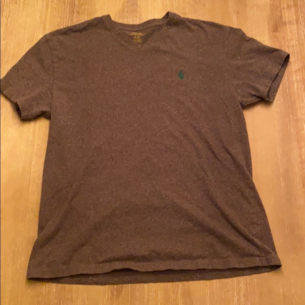 Polo Ralph Lauren V-neck T-shirt size small
